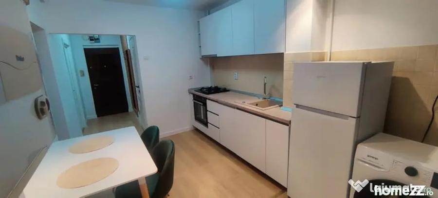 Apartament cu 2 camere decomandat în Scriitorilor
