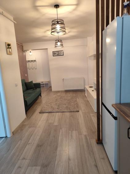 Apartament cu 2 camere semidecomandat în Dâmbul Rotund