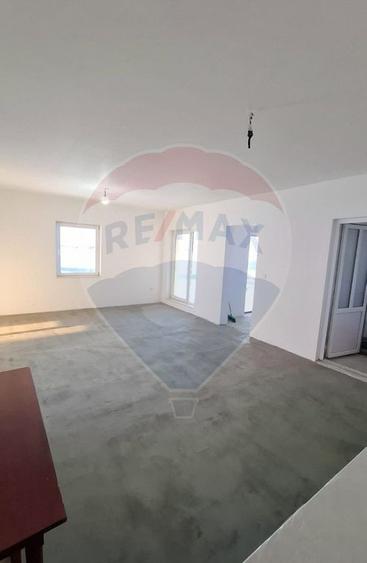 Casa noua de vanzare GALATENI - 11