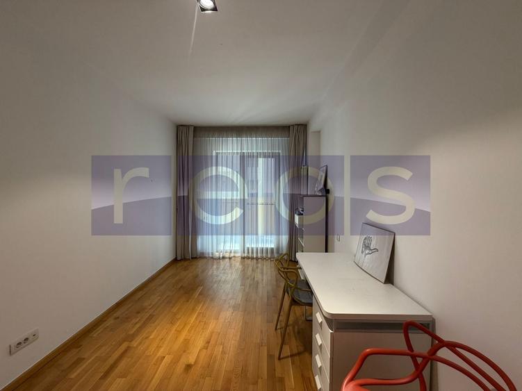 Apartament cu 3 camere semidecomandat, mobilat în Șoseaua Nordului