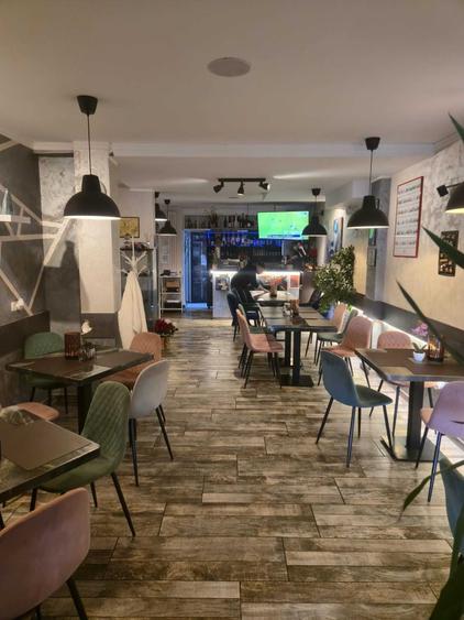 Spațiu comercial, de 360 mp, în Brănești