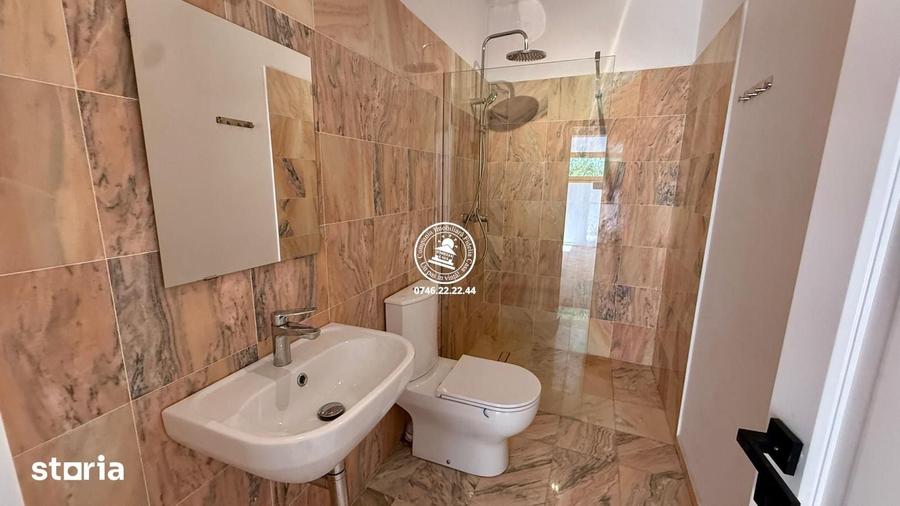 Casă cu 2 camere cu Teren 300 Mp în Central