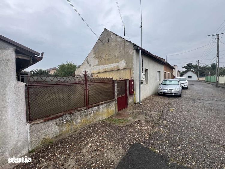 Casă cu 3 camere cu Teren 390 Mp în Aradul Nou