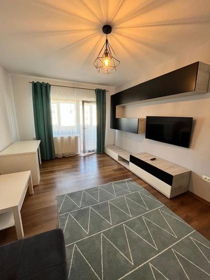 Apartament cu 2 camere decomandat în Exterior Vest