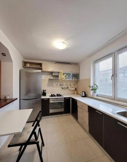 Duplex cu 4 camere cu Canalizare în Brănești