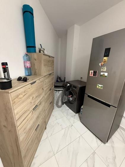 Apartament cu 2 camere decomandat în Craiovei