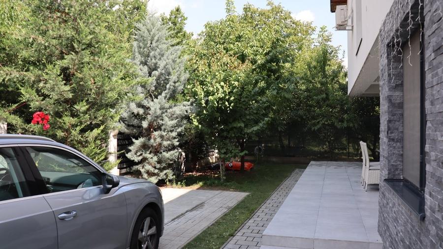 Duplex cu 4 camere cu Garaj în Tunari