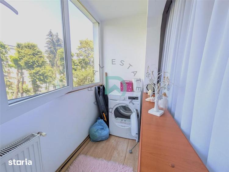 Apartament cu 3 camere semidecomandat, mobilat în Astra