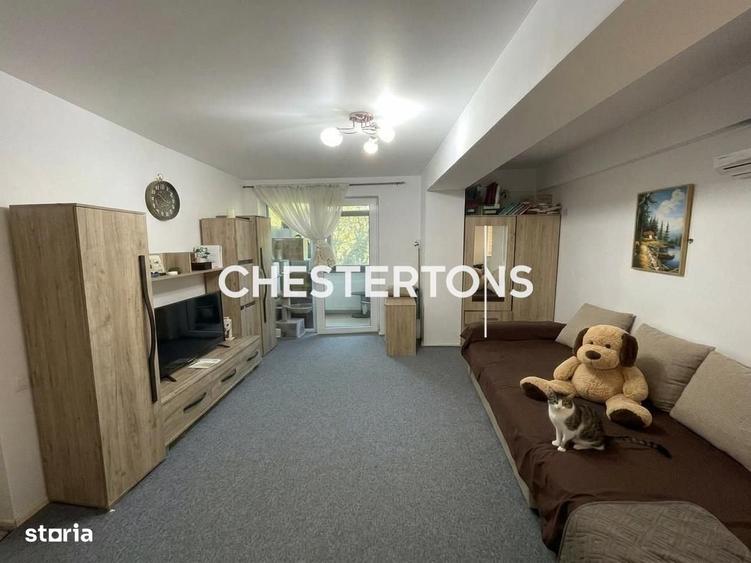 Apartament cu 3 camere decomandat în Ghencea