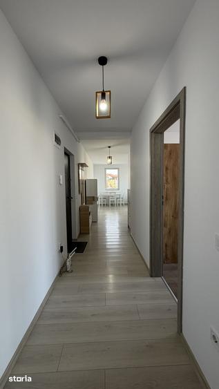 Apartament cu 3 camere, mobilat în Cetății
