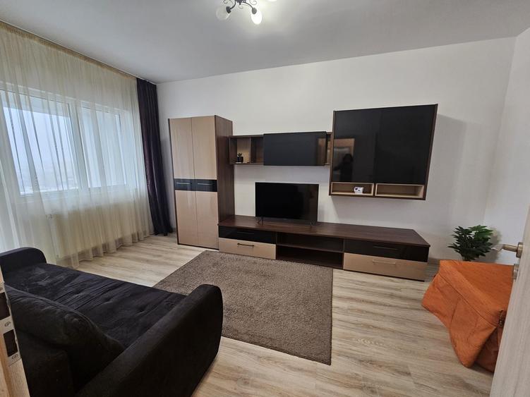 Apartament cu 2 camere decomandat în Militari