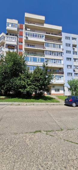 Garsonieră decomandată în Cug