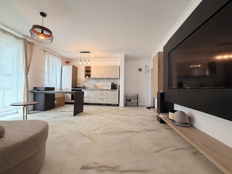 Apartament cu 2 camere decomandat, mobilat în Giroc