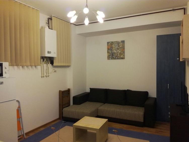 Garsonieră decomandată, mobilată în Tomis Nord