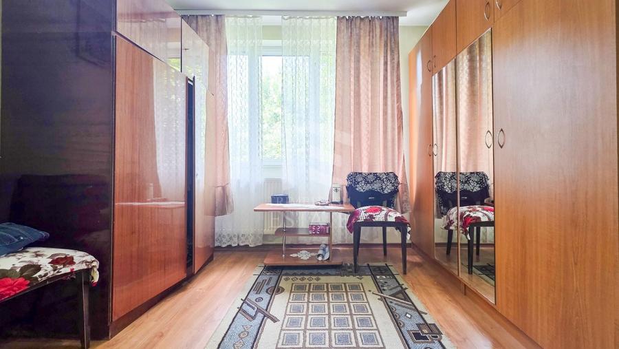 Apartament cu 2 camere semidecomandat, mobilat în Berceni
