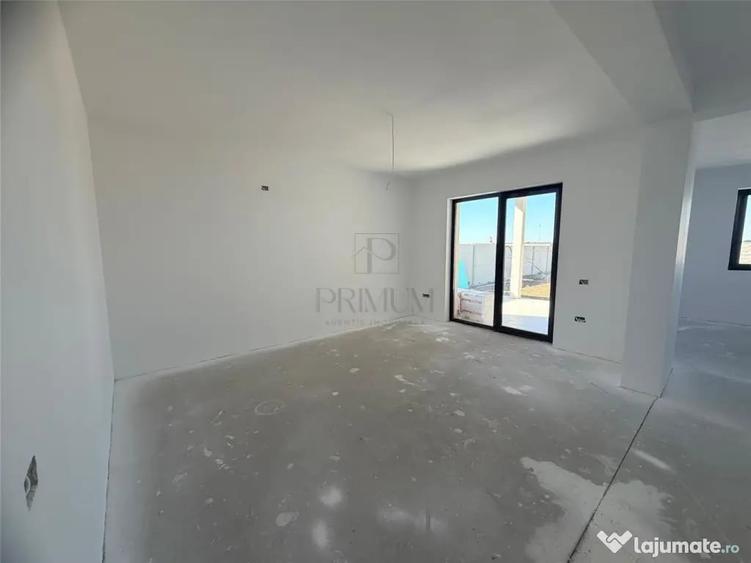 Casă cu 4 camere cu Teren 350 Mp în Moșnița Veche