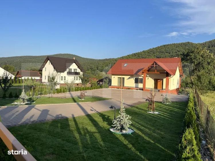 Casă cu 4 camere cu Teren 3000 Mp în Mălini