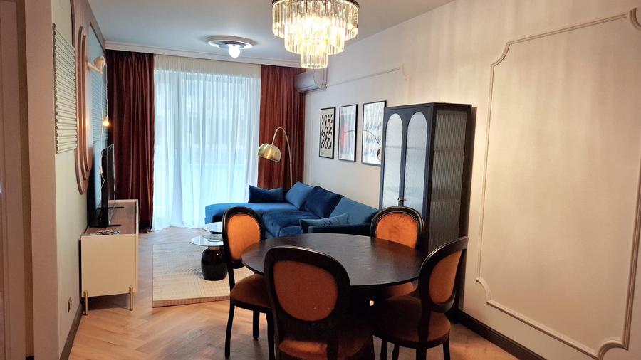 Apartament cu 3 camere decomandat în Pipera