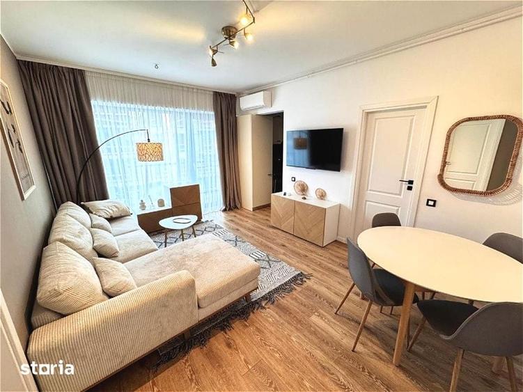 Apartament cu 2 camere decomandat în Străulești