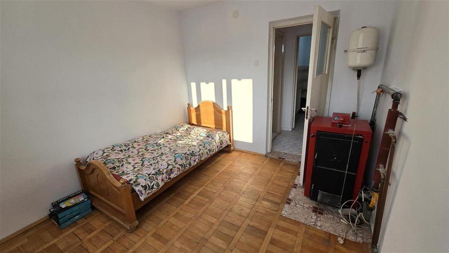 Apartament 3 camere  Suceava Molid De Vanzare! - 6
