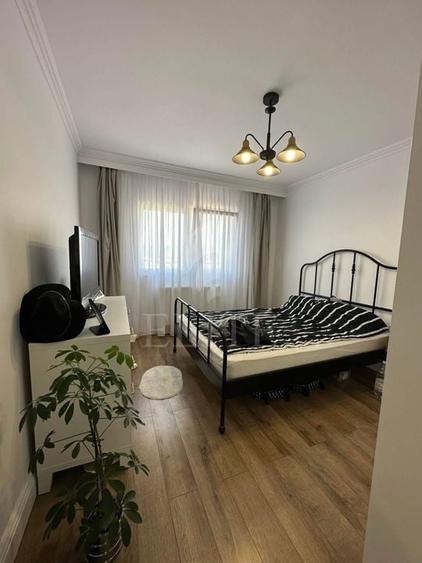 Apartament cu 3 camere decomandat, mobilat în Mărăști