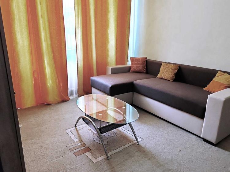 Apartament cu 2 camere semidecomandat în Sud