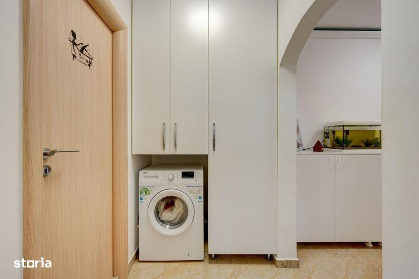 Apartament cu 4 camere decomandat în Berceni