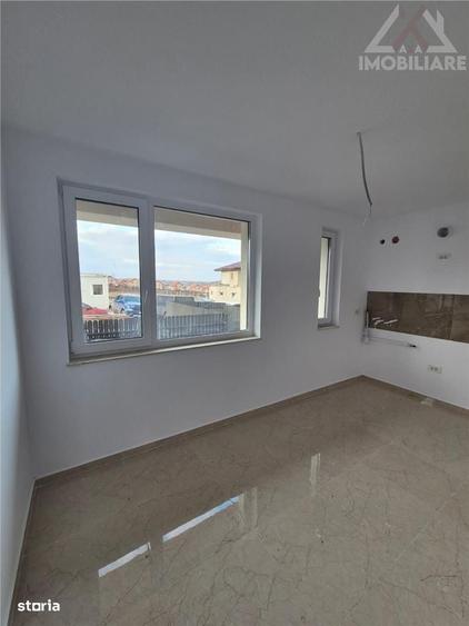 Casă cu 4 camere cu Teren 250 Mp în Rediu