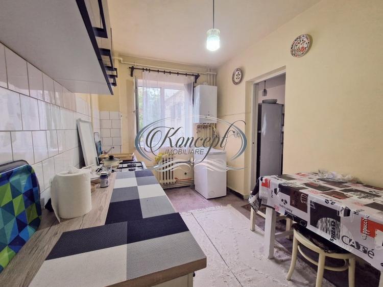 Apartament cu 4 camere semidecomandat, mobilat în Mănăștur
