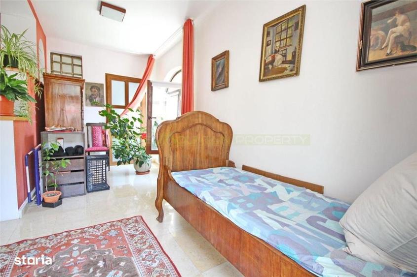Apartament cu 2 camere, mobilat în Schei