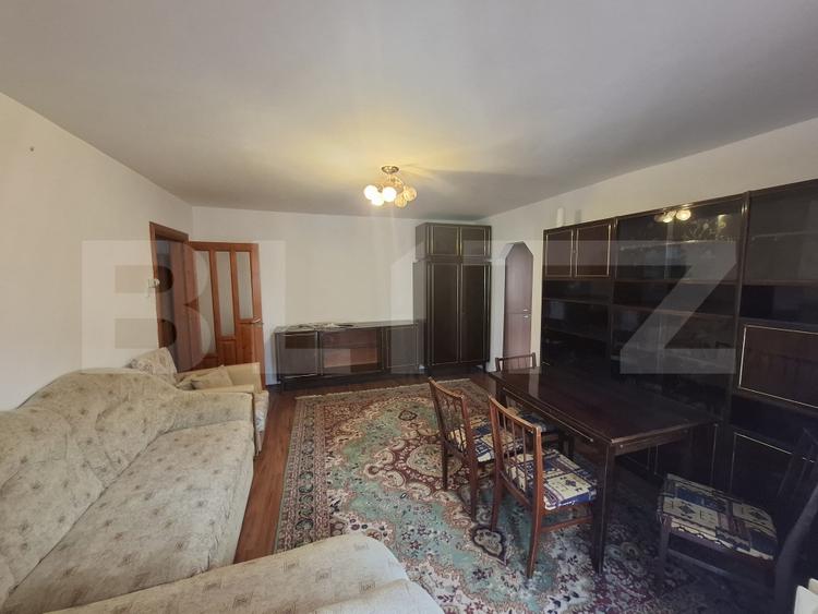 Apartament cu 2 camere semidecomandat, mobilat în Micro 16