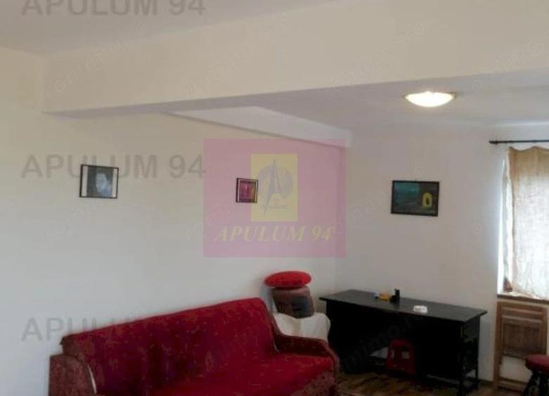 Casă cu 6 camere cu Teren 400 Mp în Ghencea