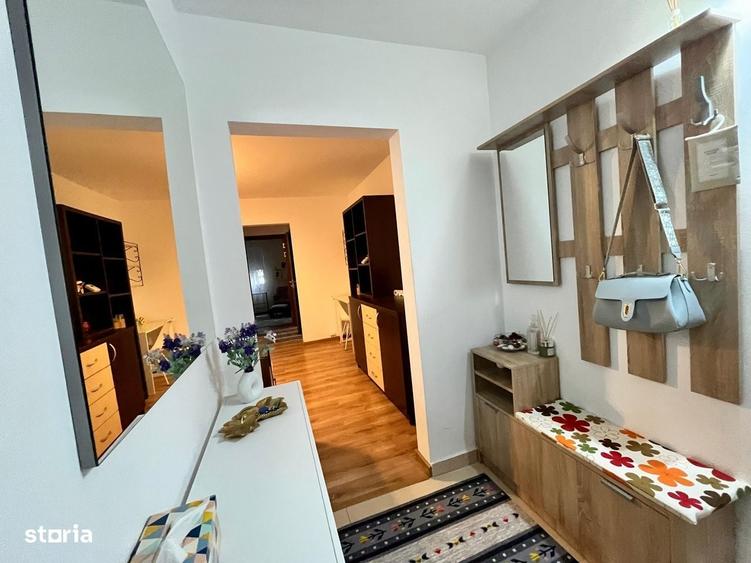 Apartament de inchiriat, 2 camere, semidecomandat, 56 mp, Podu Ros - 2