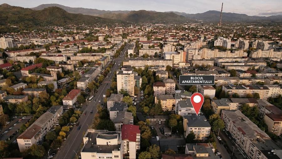 Apartament cu 3 camere decomandat în Ultracentral