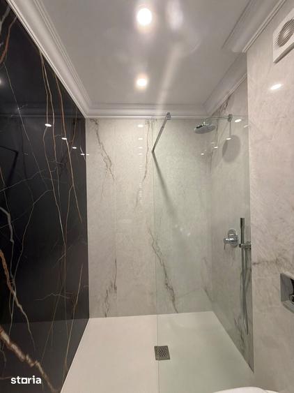 Apartament cu 4 camere în Central