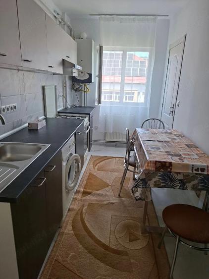 Apartament cu 2 camere decomandat în Exterior Vest