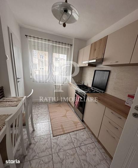 Apartament cu 3 camere în Orașul Nou