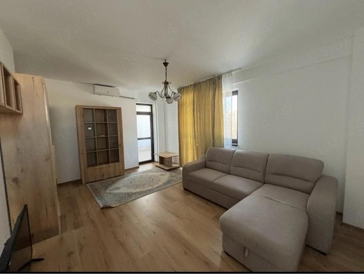 Apartament cu 2 camere decomandat în Sisești