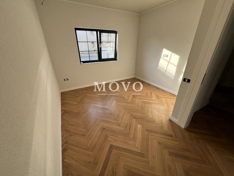 Duplex cu 5 camere cu Canalizare în Giroc