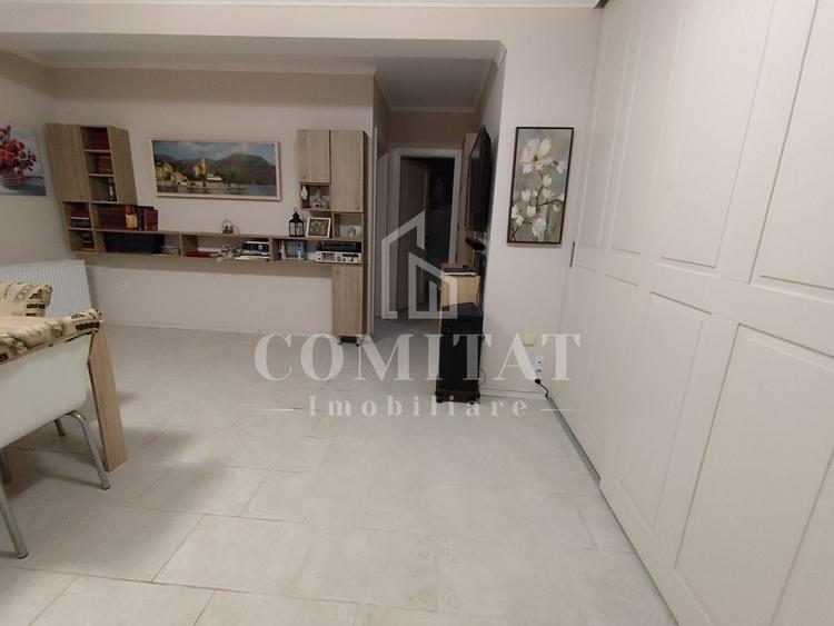 Apartament cu 2 camere semidecomandat, mobilat în Florești — fotografia 3