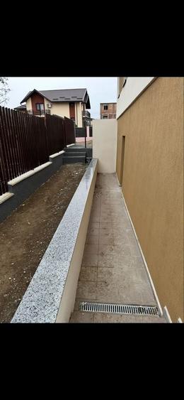 Casă cu 4 camere în Valea Lupului