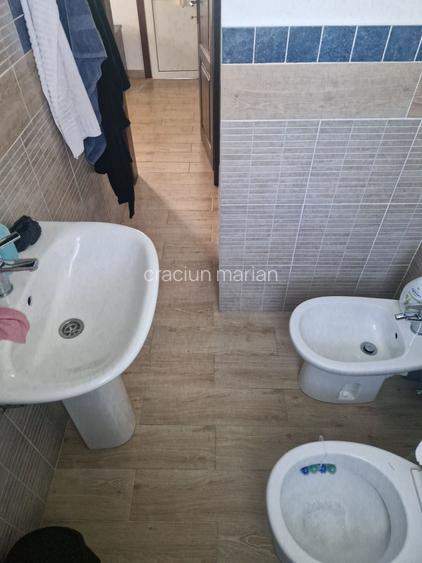 Pret de teren 11 mp.Casa si teren lac cu peste Brasov