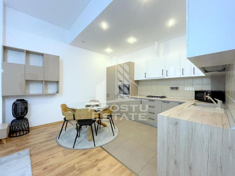 Apartament cu 2 camere semidecomandat, mobilat în Soarelui
