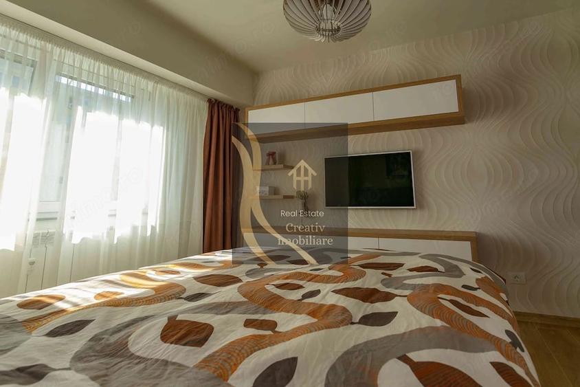 Apartament cu 3 camere decomandat în Victoriei