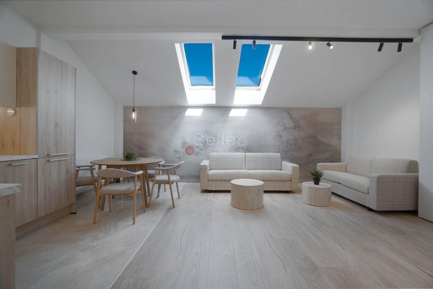 Apartament cu 3 camere decomandat, mobilat în Poiana Brașov