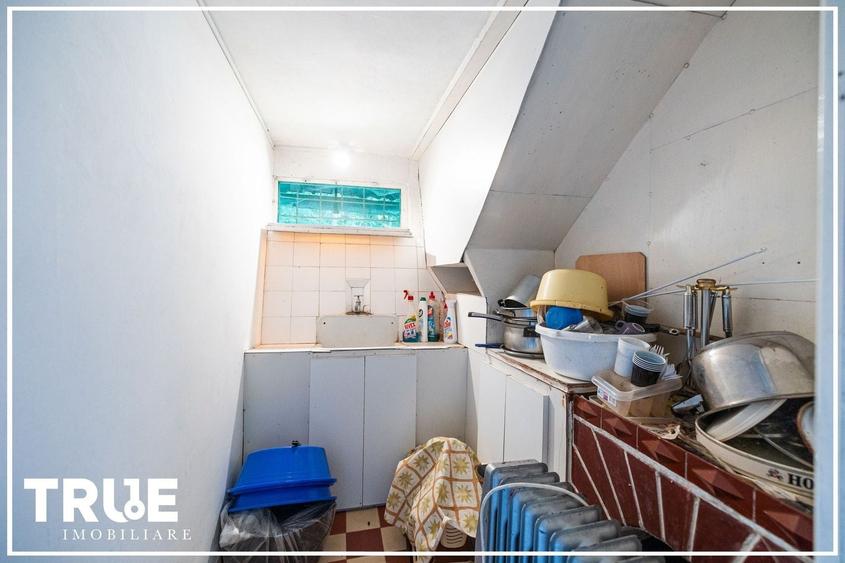 Casă individuală cu 3 camere cu Canalizare în Nord-Est