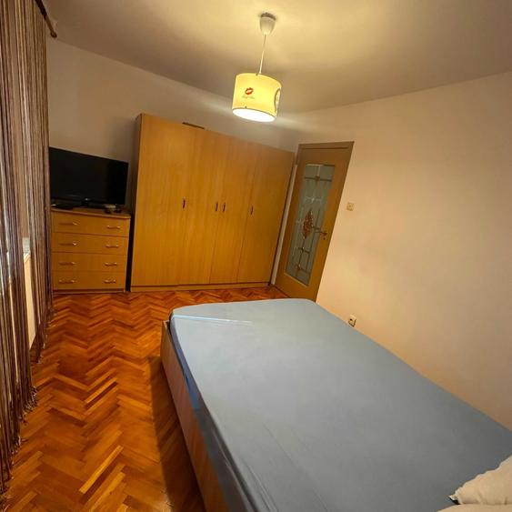 Apartament cu 2 camere semidecomandat în Broșteni