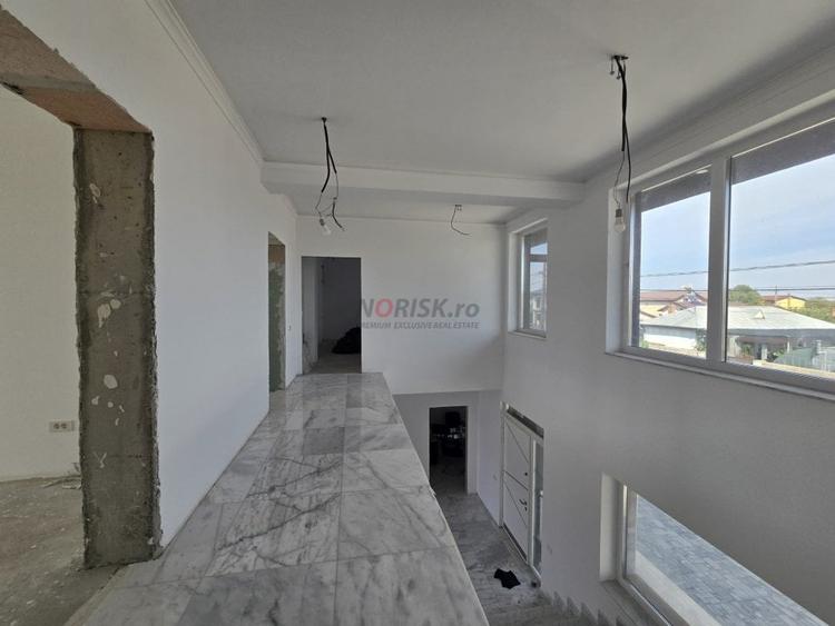 Casă individuală cu 5 camere cu Piscina în Cernica