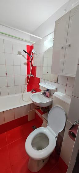 Apartament cu 2 camere decomandat în Brâncoveanu