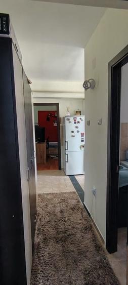 Apartament cu 2 camere decomandat în Doicești